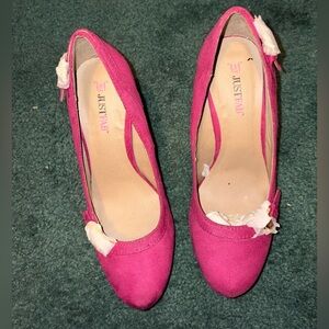 JustFab Fuchsia Suede Round-Toe Pumps with Bow Accent